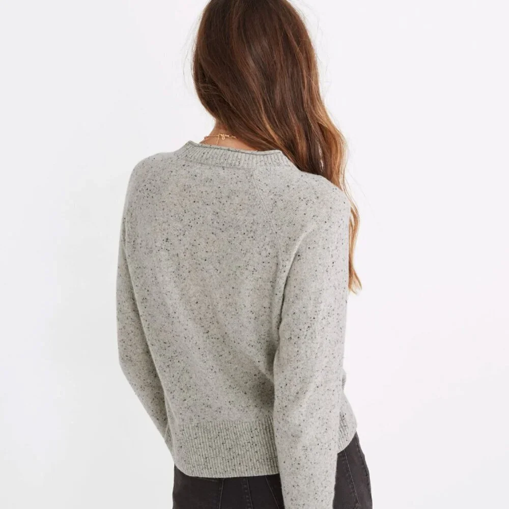 Madewell Donegal 100% Cashmere Roll-Trim Pullover Sweater in Light Grey, size XS